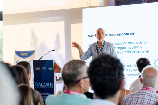 CALZATIC_2026