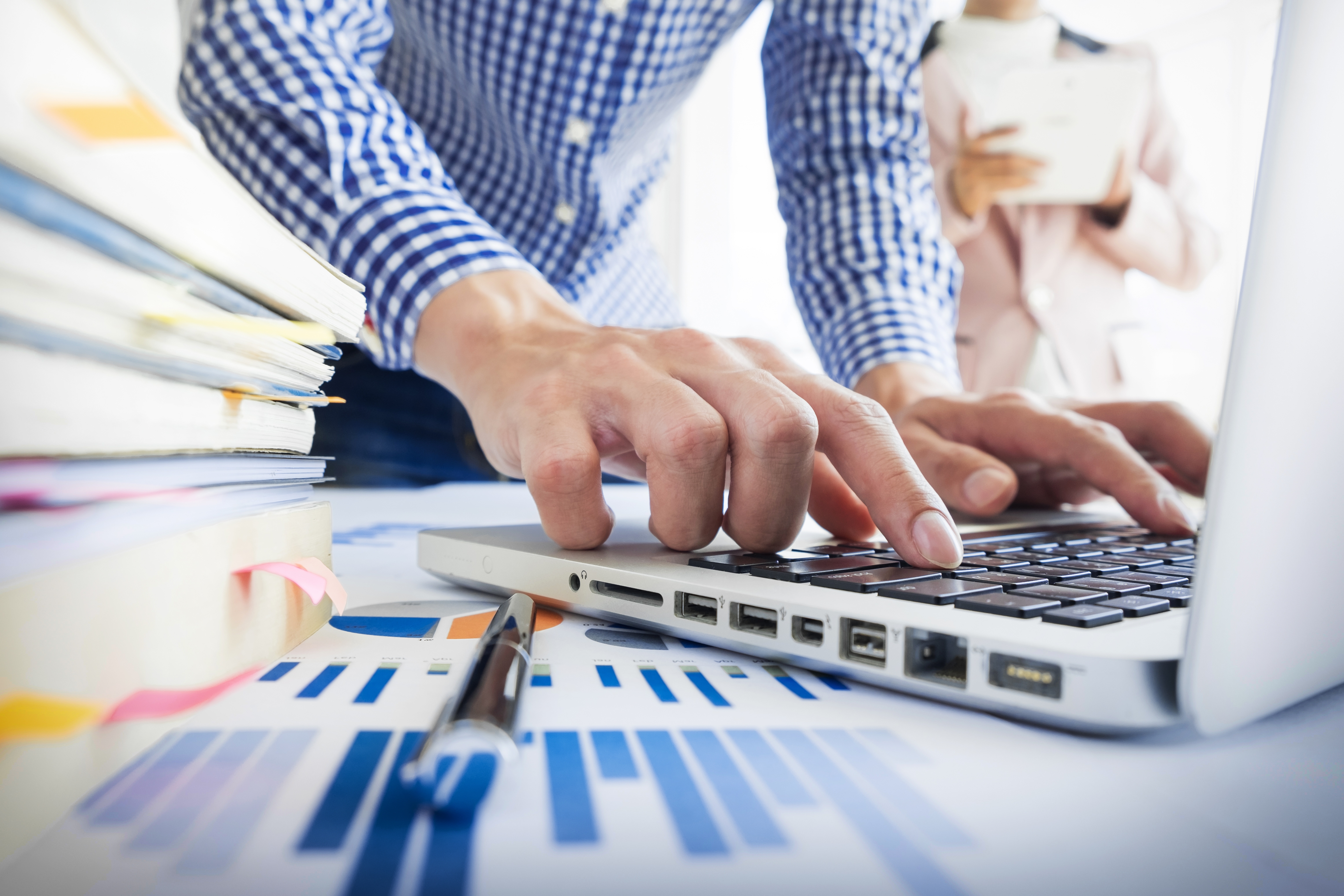ClaveiGes ERP para pymes compra